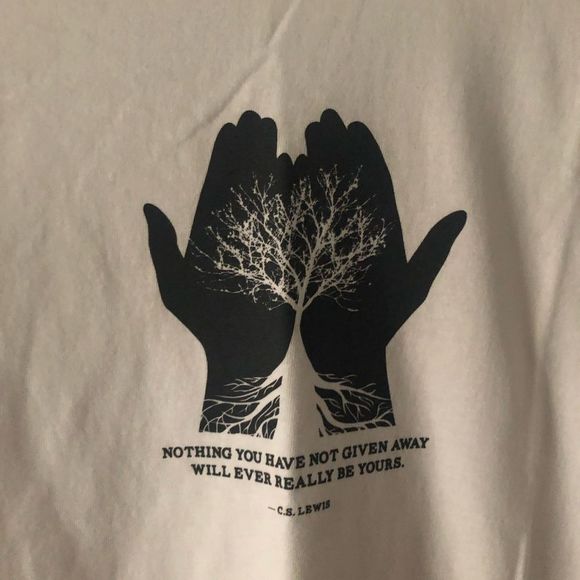 Gildan white C.S.Lewis hand tree roots t-shirt size M - Picture 3 of 3